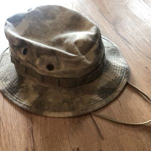 Outdoor hat